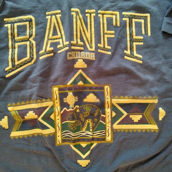 Vintage 90s Banff Canada Bear Tribal Art T-Shirt - Picture 1 of 7
